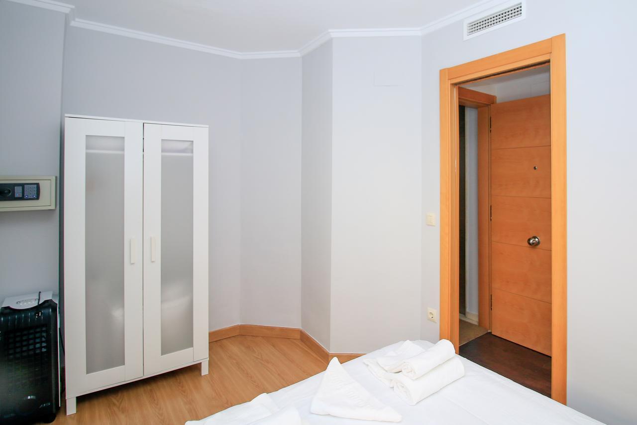 Bet Apartments - Tramontana Apartments Valencia Szoba fotó