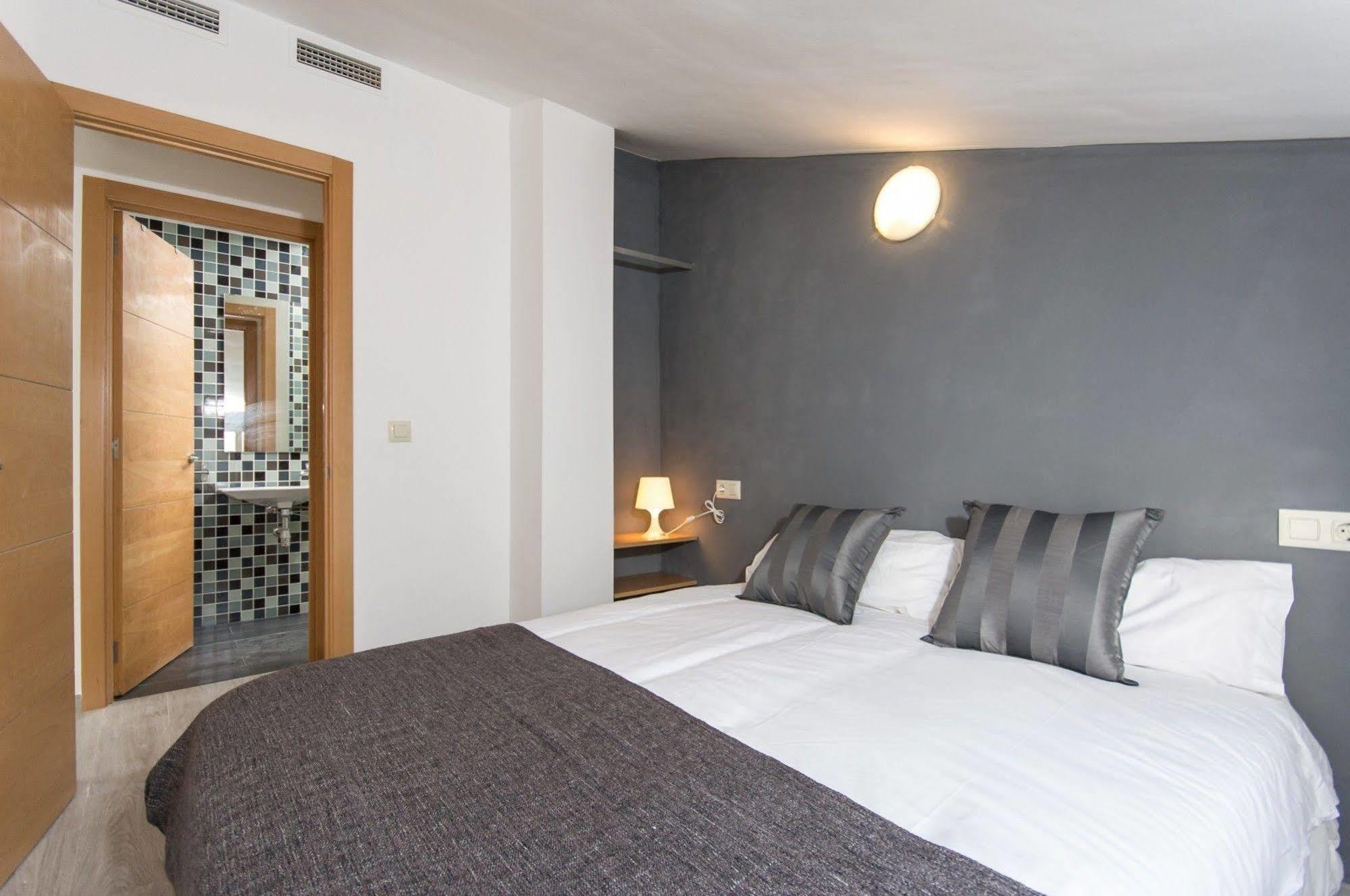 Bet Apartments - Tramontana Apartments Valencia Kültér fotó
