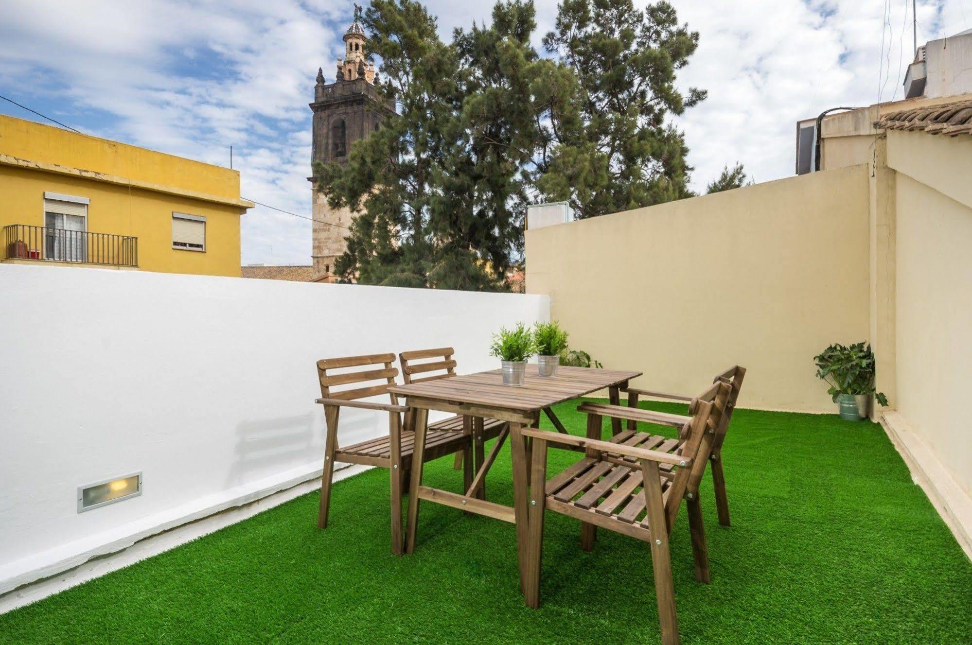 Bet Apartments - Tramontana Apartments Valencia Kültér fotó