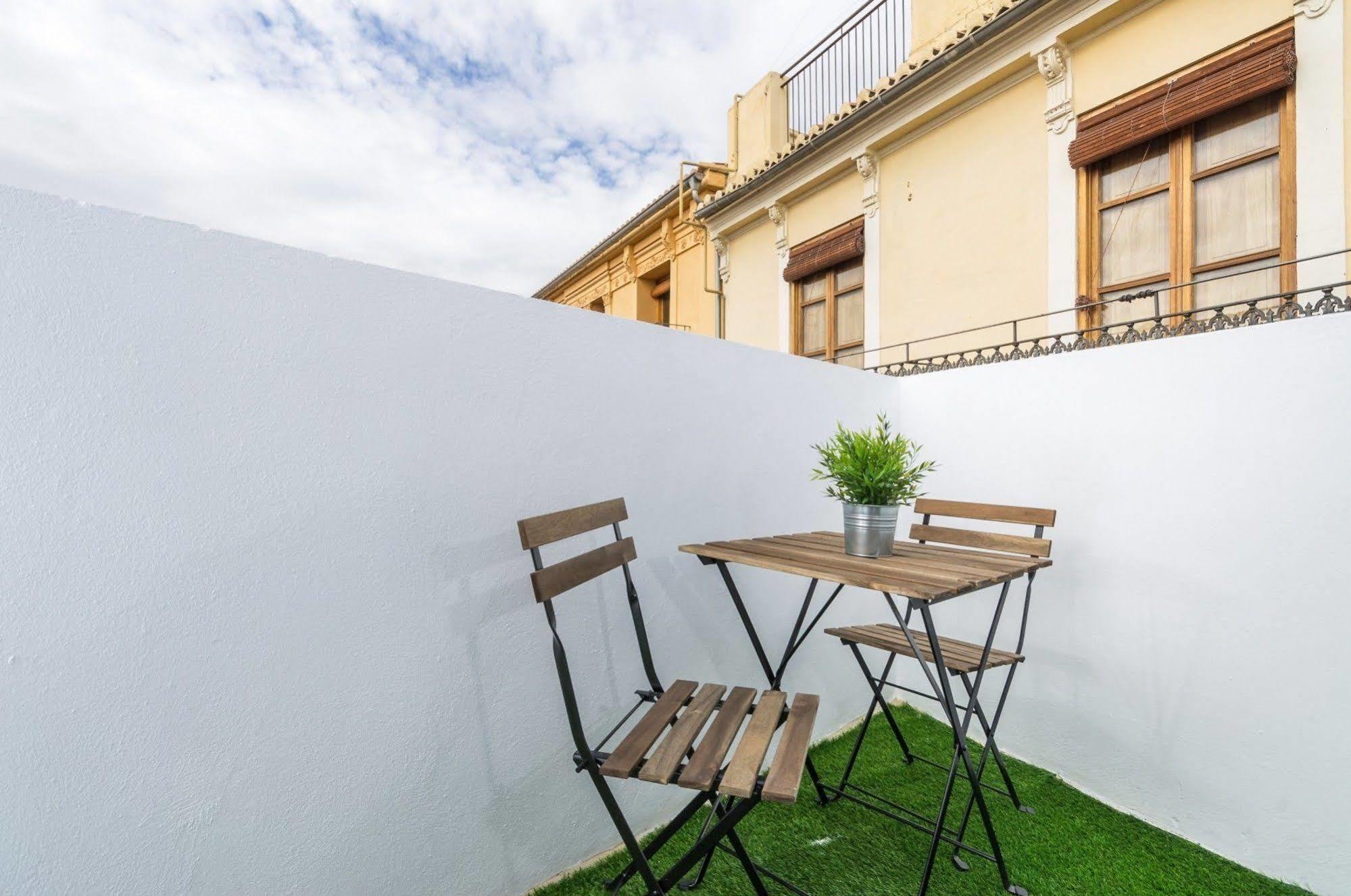 Bet Apartments - Tramontana Apartments Valencia Kültér fotó